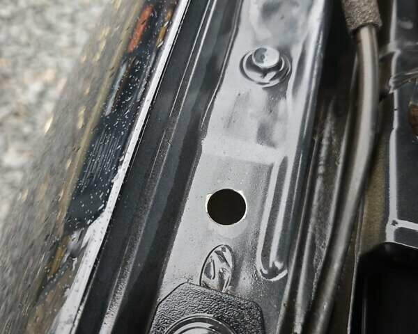 Чорний Хендай Ioniq, об'ємом двигуна 0 л та пробігом 98 тис. км за 13250 $, фото 51 на Automoto.ua