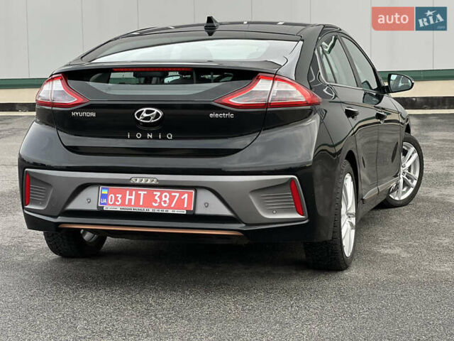 Чорний Хендай Ioniq, об'ємом двигуна 0 л та пробігом 103 тис. км за 12900 $, фото 20 на Automoto.ua