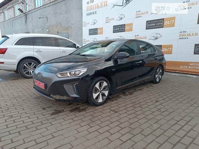 Черный Хендай Ioniq, объемом двигателя 0 л и пробегом 91 тыс. км за 15900 $, фото 39 на Automoto.ua