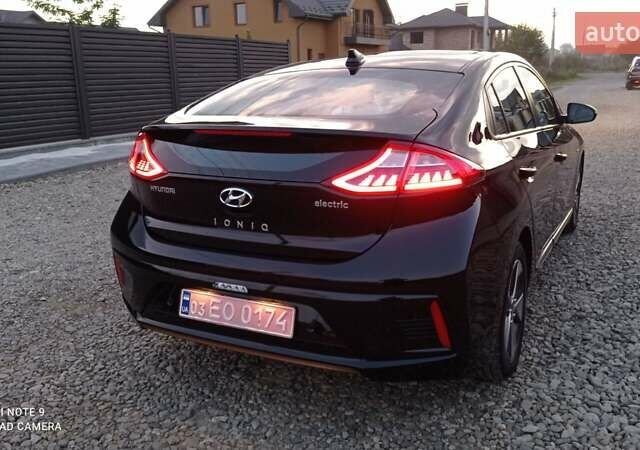Черный Хендай Ioniq, объемом двигателя 0 л и пробегом 109 тыс. км за 12150 $, фото 8 на Automoto.ua