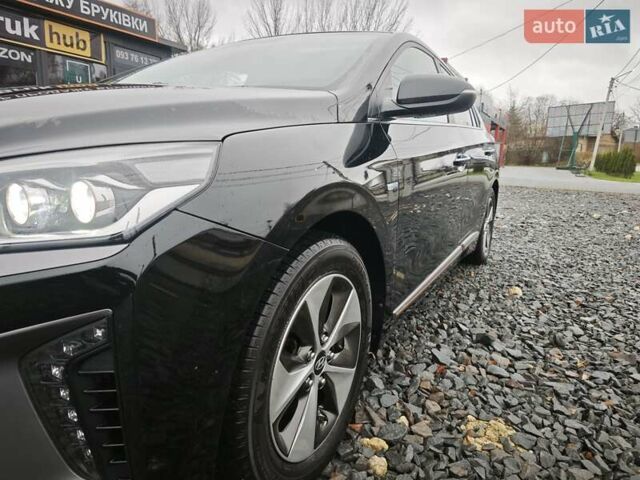 Чорний Хендай Ioniq, об'ємом двигуна 0 л та пробігом 98 тис. км за 13250 $, фото 19 на Automoto.ua