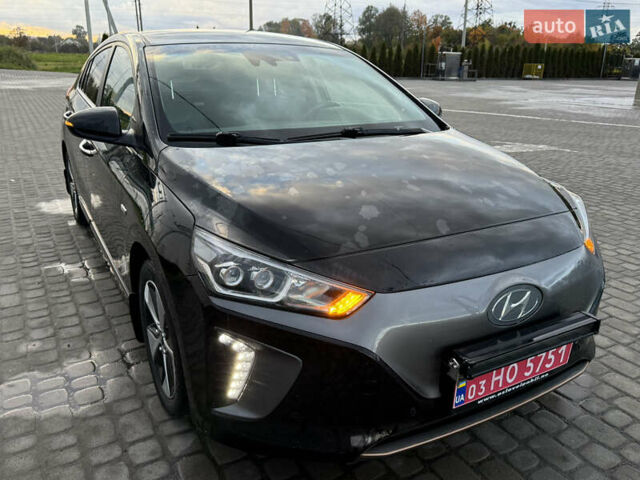 Черный Хендай Ioniq, объемом двигателя 0 л и пробегом 145 тыс. км за 12499 $, фото 11 на Automoto.ua