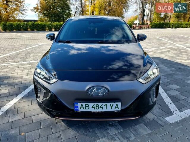 Хендай Ioniq 2018 у Вінниці на Automoto.ua Чорний Хендай Ioniq, об'ємом двигуна 0 л та пробігом 100 тис. км за 13999 $, фото 4 на Automoto.ua