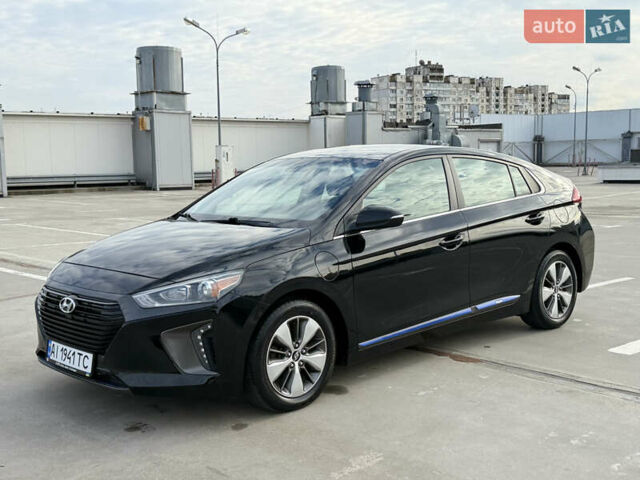 Черный Хендай Ioniq, объемом двигателя 1.6 л и пробегом 77 тыс. км за 15900 $, фото 12 на Automoto.ua