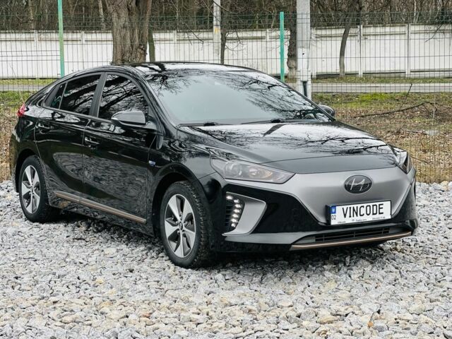 Черный Хендай Ioniq, объемом двигателя 0 л и пробегом 68 тыс. км за 15000 $, фото 6 на Automoto.ua