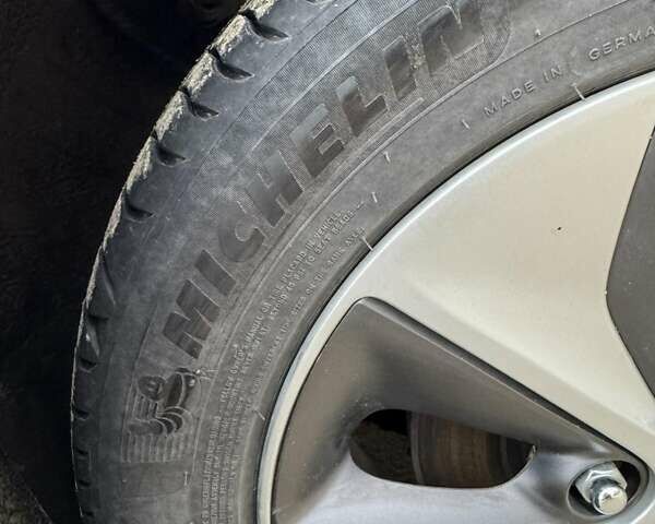 Черный Хендай Ioniq, объемом двигателя 0 л и пробегом 93 тыс. км за 12200 $, фото 22 на Automoto.ua