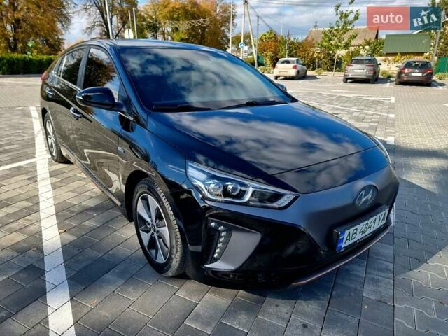 Хендай Ioniq 2018 у Вінниці на Automoto.ua Чорний Хендай Ioniq, об'ємом двигуна 0 л та пробігом 100 тис. км за 13999 $, фото 10 на Automoto.ua