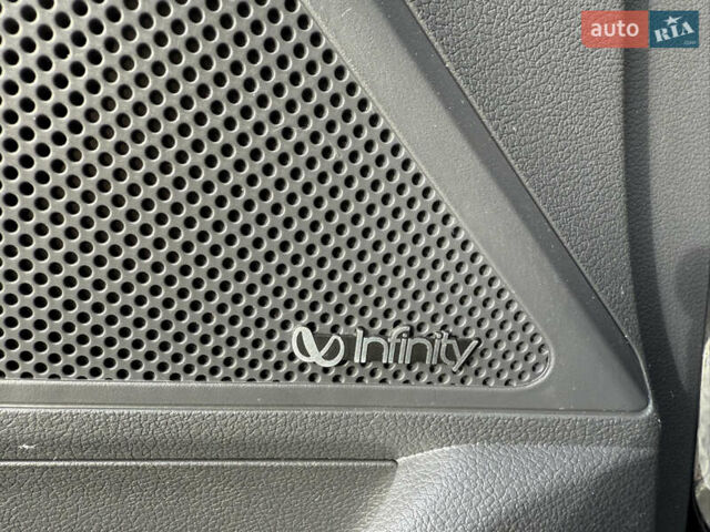 Черный Хендай Ioniq, объемом двигателя 1.6 л и пробегом 77 тыс. км за 15750 $, фото 49 на Automoto.ua