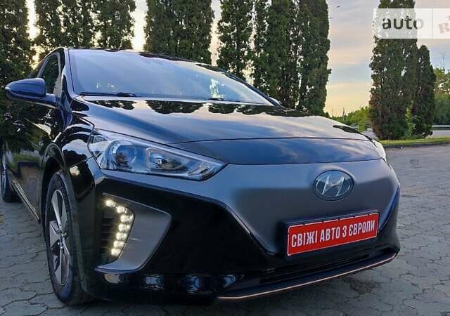 Чорний Хендай Ioniq, об'ємом двигуна 0 л та пробігом 120 тис. км за 13350 $, фото 24 на Automoto.ua