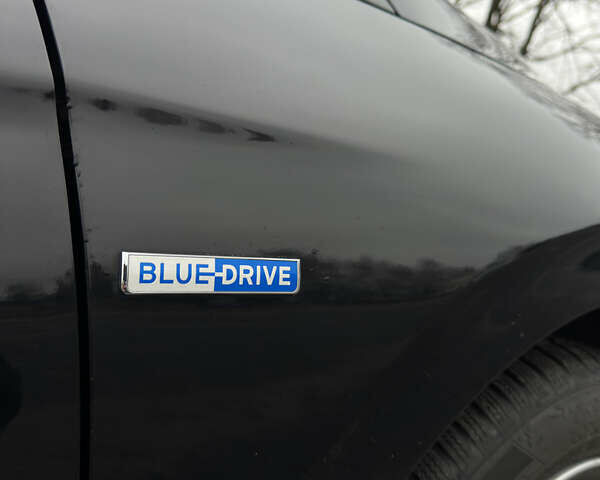 Черный Хендай Ioniq, объемом двигателя 0 л и пробегом 134 тыс. км за 13200 $, фото 35 на Automoto.ua