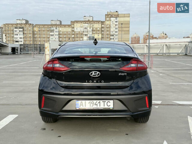 Черный Хендай Ioniq, объемом двигателя 1.6 л и пробегом 77 тыс. км за 15750 $, фото 20 на Automoto.ua
