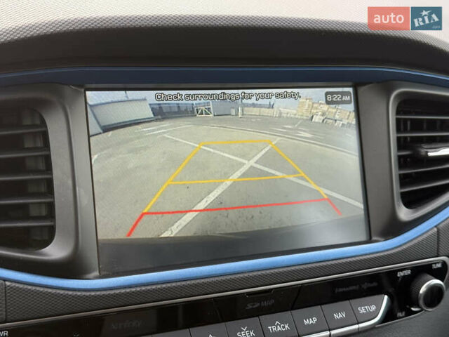 Черный Хендай Ioniq, объемом двигателя 1.6 л и пробегом 77 тыс. км за 15900 $, фото 35 на Automoto.ua