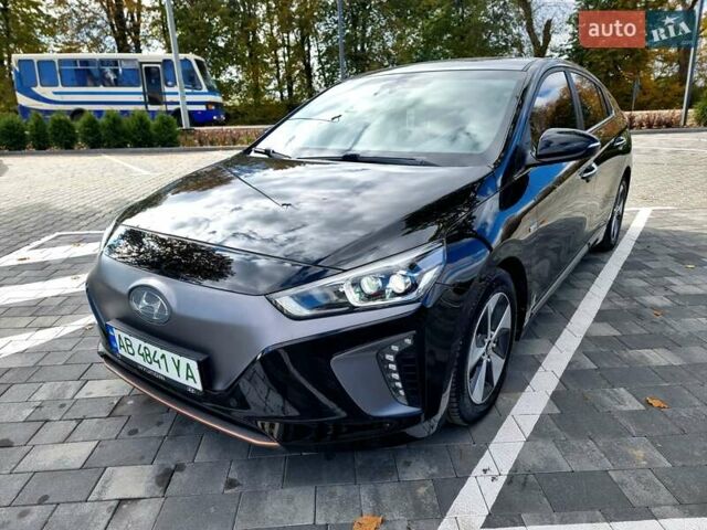 Хендай Ioniq 2018 у Вінниці на Automoto.ua Чорний Хендай Ioniq, об'ємом двигуна 0 л та пробігом 100 тис. км за 13999 $, фото 30 на Automoto.ua