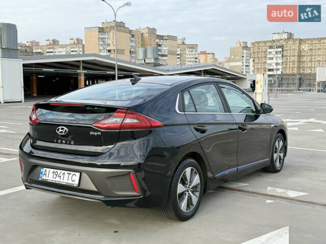 Черный Хендай Ioniq, объемом двигателя 1.6 л и пробегом 77 тыс. км за 15900 $, фото 19 на Automoto.ua