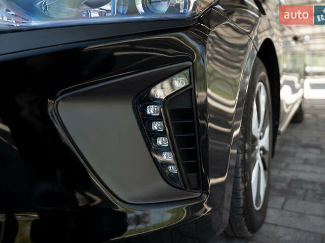 Чорний Хендай Ioniq, об'ємом двигуна 1.58 л та пробігом 53 тис. км за 15850 $, фото 48 на Automoto.ua