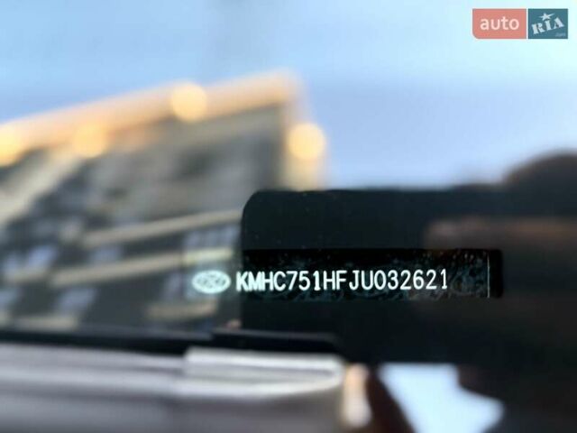 Черный Хендай Ioniq, объемом двигателя 0 л и пробегом 91 тыс. км за 12800 $, фото 24 на Automoto.ua