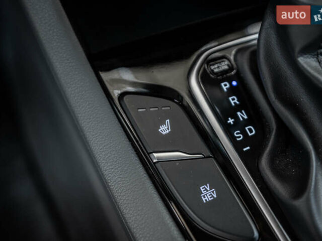 Чорний Хендай Ioniq, об'ємом двигуна 1.58 л та пробігом 53 тис. км за 15850 $, фото 34 на Automoto.ua