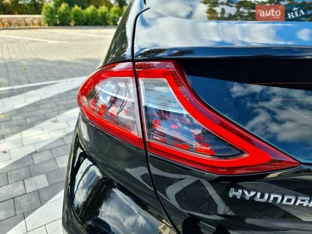 Хендай Ioniq 2018 у Вінниці на Automoto.ua Чорний Хендай Ioniq, об'ємом двигуна 0 л та пробігом 100 тис. км за 13999 $, фото 18 на Automoto.ua