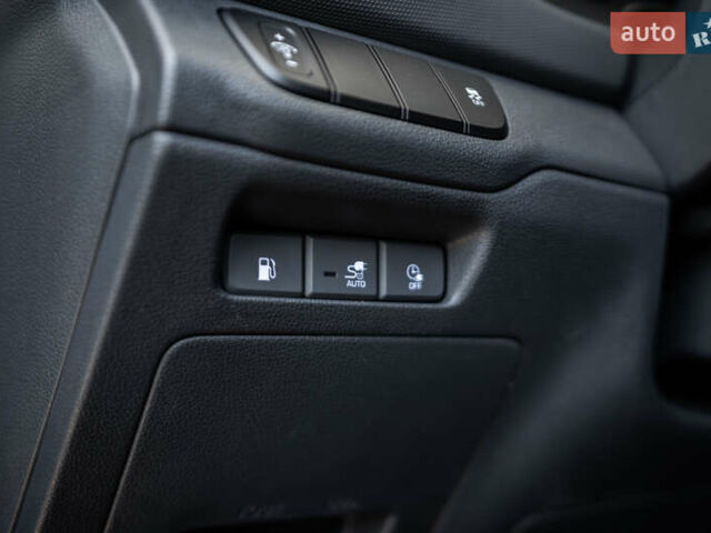 Чорний Хендай Ioniq, об'ємом двигуна 1.58 л та пробігом 53 тис. км за 15850 $, фото 17 на Automoto.ua