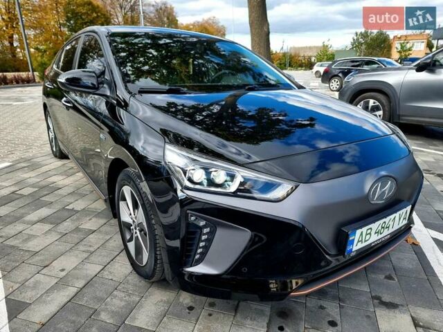 Хендай Ioniq 2018 у Вінниці на Automoto.ua Чорний Хендай Ioniq, об'ємом двигуна 0 л та пробігом 100 тис. км за 13999 $, фото 31 на Automoto.ua
