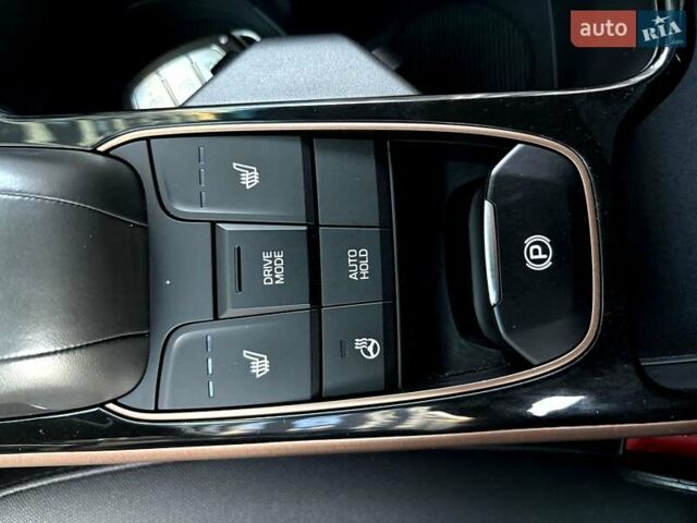 Черный Хендай Ioniq, объемом двигателя 0 л и пробегом 91 тыс. км за 12800 $, фото 47 на Automoto.ua