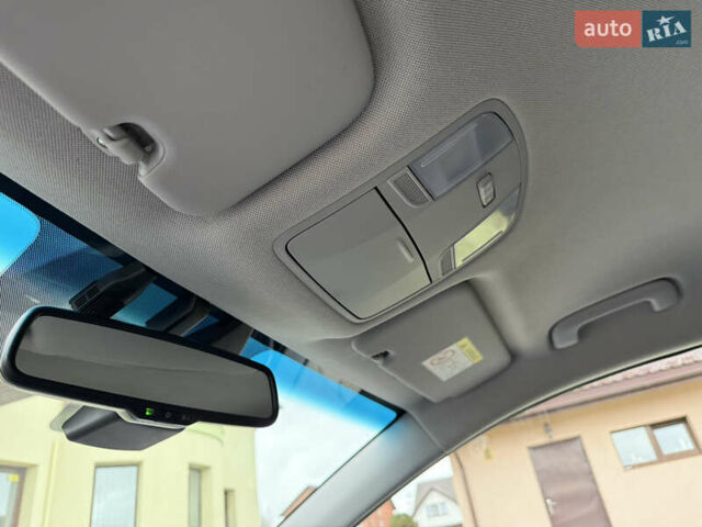 Черный Хендай Ioniq, объемом двигателя 0 л и пробегом 100 тыс. км за 14200 $, фото 23 на Automoto.ua