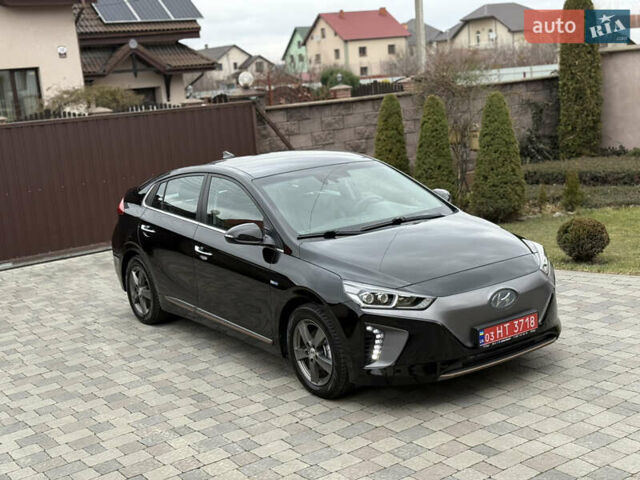 Черный Хендай Ioniq, объемом двигателя 0 л и пробегом 100 тыс. км за 14200 $, фото 7 на Automoto.ua