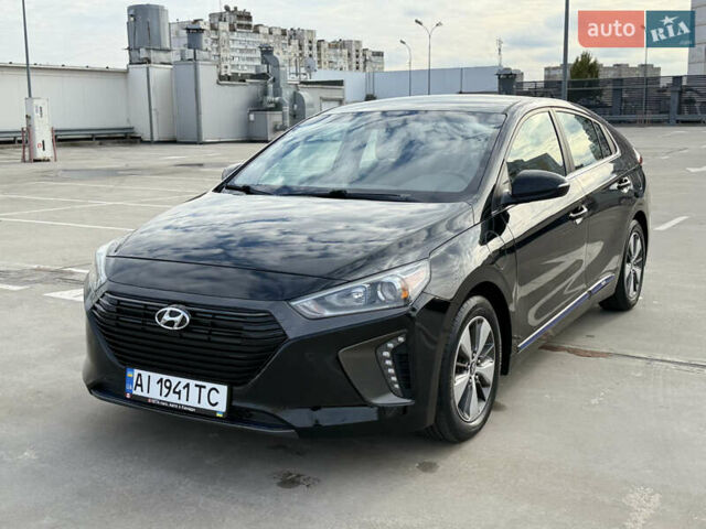 Черный Хендай Ioniq, объемом двигателя 1.6 л и пробегом 77 тыс. км за 15900 $, фото 14 на Automoto.ua