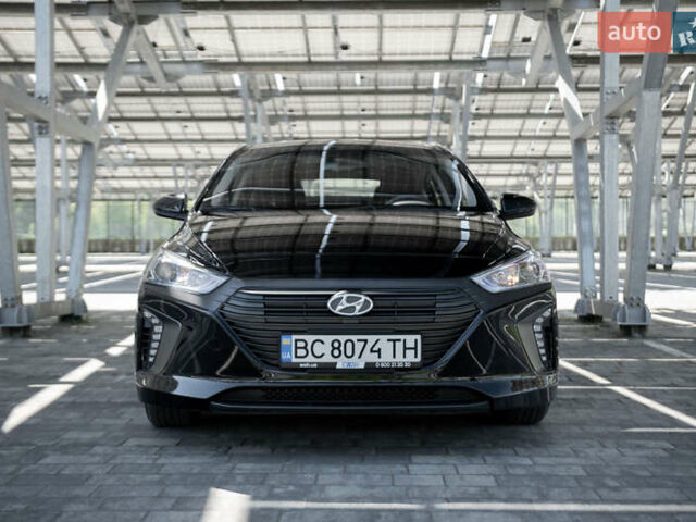 Чорний Хендай Ioniq, об'ємом двигуна 1.58 л та пробігом 53 тис. км за 15850 $, фото 45 на Automoto.ua