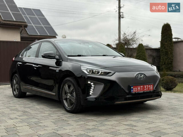 Черный Хендай Ioniq, объемом двигателя 0 л и пробегом 100 тыс. км за 14200 $, фото 5 на Automoto.ua