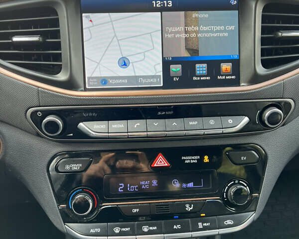 Чорний Хендай Ioniq, об'ємом двигуна 0 л та пробігом 91 тис. км за 14000 $, фото 27 на Automoto.ua