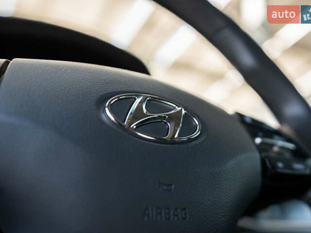 Чорний Хендай Ioniq, об'ємом двигуна 1.58 л та пробігом 53 тис. км за 15850 $, фото 26 на Automoto.ua