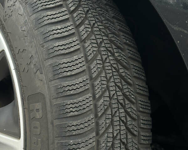 Черный Хендай Ioniq, объемом двигателя 0 л и пробегом 134 тыс. км за 13200 $, фото 12 на Automoto.ua