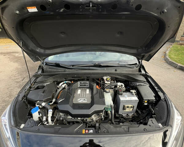 Чорний Хендай Ioniq, об'ємом двигуна 0 л та пробігом 91 тис. км за 14000 $, фото 23 на Automoto.ua