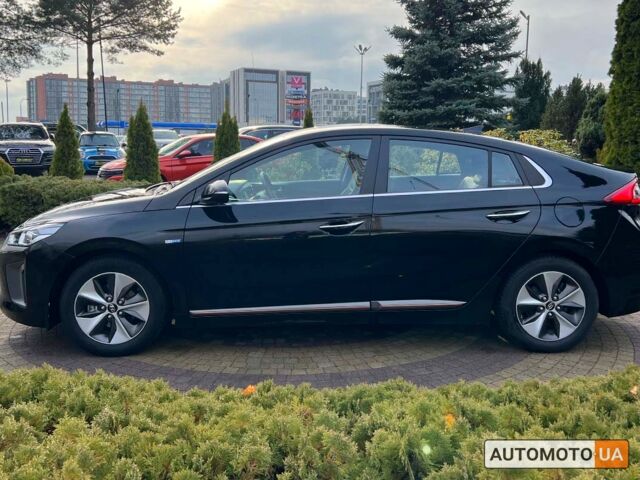 Черный Хендай Ioniq, объемом двигателя 28 л и пробегом 97 тыс. км за 13800 $, фото 3 на Automoto.ua