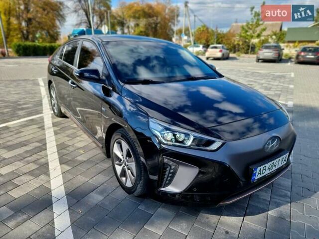 Хендай Ioniq 2018 у Вінниці на Automoto.ua Чорний Хендай Ioniq, об'ємом двигуна 0 л та пробігом 100 тис. км за 13999 $, фото 14 на Automoto.ua