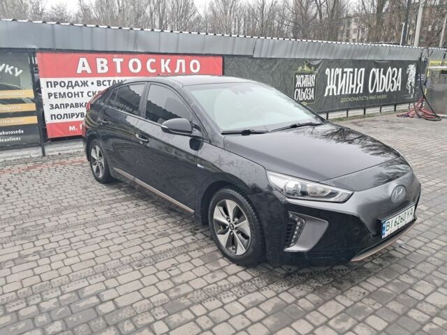 Чорний Хендай Ioniq, об'ємом двигуна 0 л та пробігом 113 тис. км за 10900 $, фото 1 на Automoto.ua