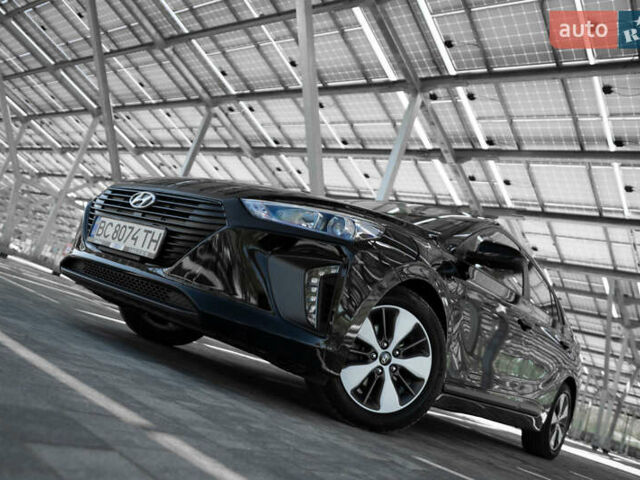 Чорний Хендай Ioniq, об'ємом двигуна 1.58 л та пробігом 53 тис. км за 15850 $, фото 53 на Automoto.ua