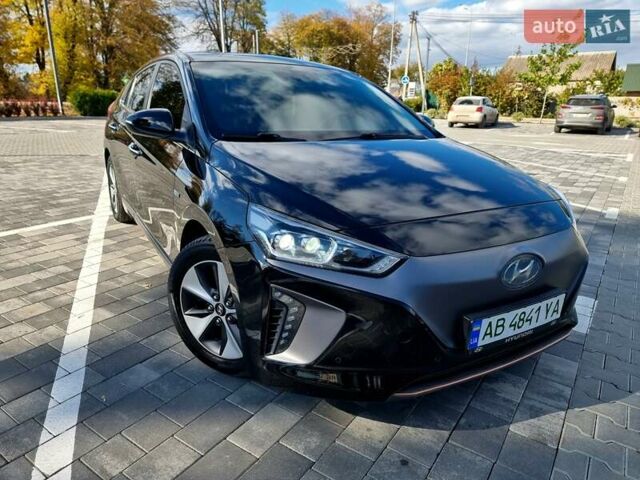 Хендай Ioniq 2018 у Вінниці на Automoto.ua Чорний Хендай Ioniq, об'ємом двигуна 0 л та пробігом 100 тис. км за 13999 $, фото 3 на Automoto.ua