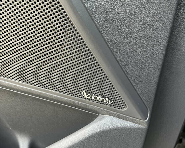 Чорний Хендай Ioniq, об'ємом двигуна 0 л та пробігом 91 тис. км за 14000 $, фото 22 на Automoto.ua