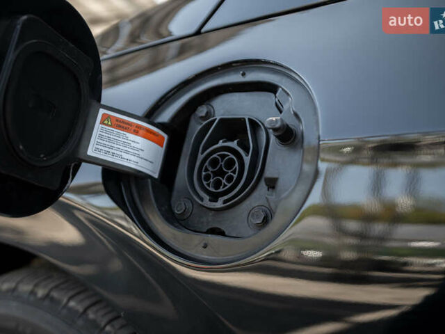 Чорний Хендай Ioniq, об'ємом двигуна 1.58 л та пробігом 53 тис. км за 15850 $, фото 39 на Automoto.ua