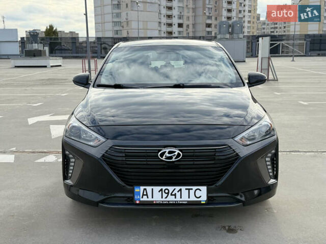Черный Хендай Ioniq, объемом двигателя 1.6 л и пробегом 77 тыс. км за 15900 $, фото 15 на Automoto.ua