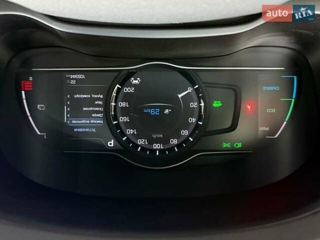 Чорний Хендай Ioniq, об'ємом двигуна 0 л та пробігом 108 тис. км за 14401 $, фото 22 на Automoto.ua