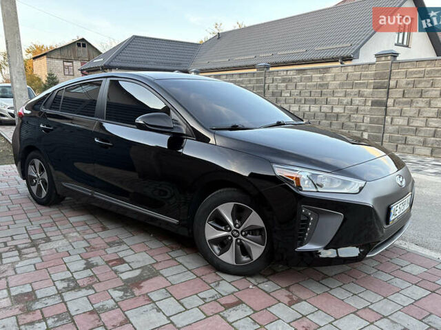 Чорний Хендай Ioniq, об'ємом двигуна 0 л та пробігом 113 тис. км за 12500 $, фото 1 на Automoto.ua