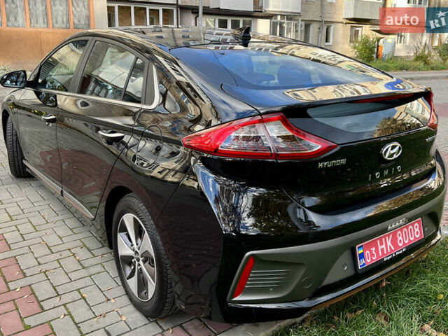 Чорний Хендай Ioniq, об'ємом двигуна 0 л та пробігом 90 тис. км за 14150 $, фото 10 на Automoto.ua