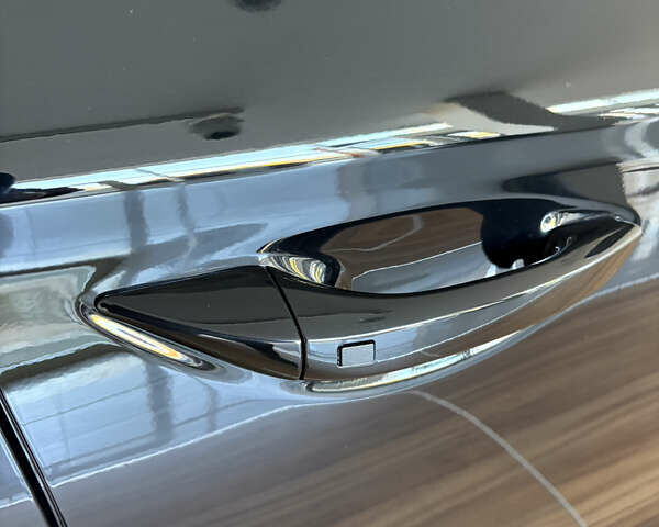 Чорний Хендай Ioniq, об'ємом двигуна 0 л та пробігом 113 тис. км за 12500 $, фото 14 на Automoto.ua