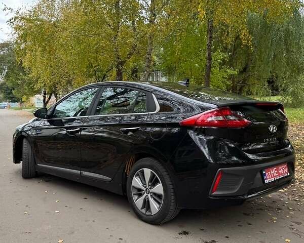 Чорний Хендай Ioniq, об'ємом двигуна 1.6 л та пробігом 205 тис. км за 12500 $, фото 2 на Automoto.ua