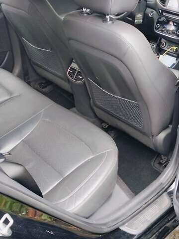 Черный Хендай Ioniq, объемом двигателя 0 л и пробегом 161 тыс. км за 12500 $, фото 14 на Automoto.ua