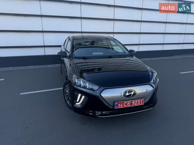 Чорний Хендай Ioniq, об'ємом двигуна 0 л та пробігом 102 тис. км за 14900 $, фото 3 на Automoto.ua