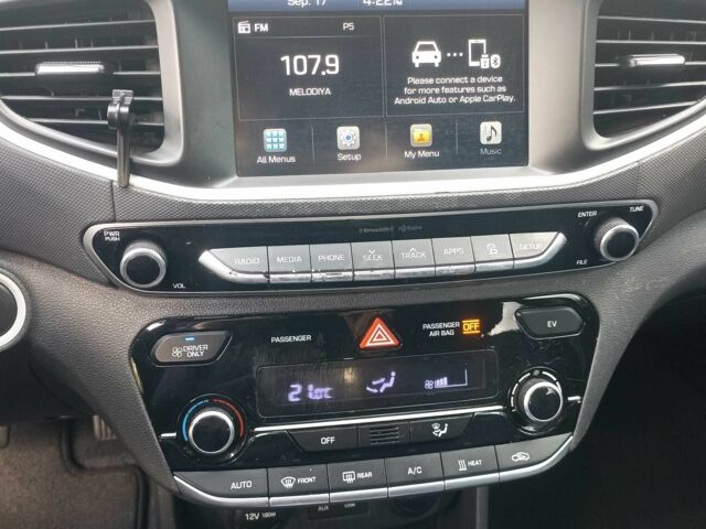 Черный Хендай Ioniq, объемом двигателя 0 л и пробегом 85 тыс. км за 7200 $, фото 6 на Automoto.ua